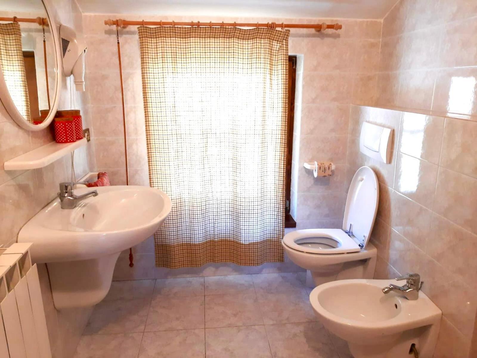 Casa Maria Apartment Val Maria-Pur Luaran gambar